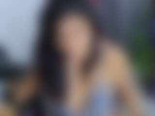 Live cam show with Sophia Quintero - Chubby on luckytryst.com