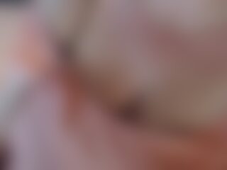 adrianathehornyhousewife's Live Sex Cam Show