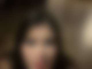 YourbabyKylie's Live Sex Cam Show