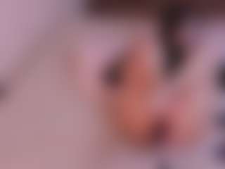YourbabyKylie's Live Sex Cam Show