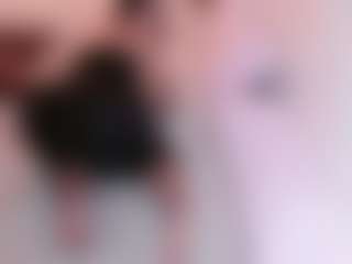 YourbabyKylie's Live Sex Cam Show