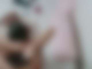 YourbabyKylie's Live Sex Cam Show
