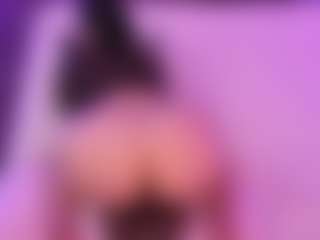 YourbabyKylie's Live Sex Cam Show