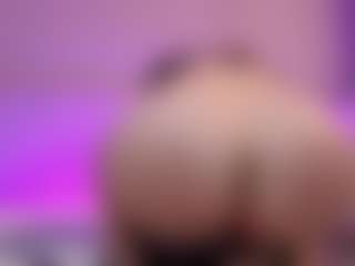 YourbabyKylie's Live Sex Cam Show