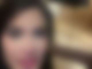 YourbabyKylie's Live Sex Cam Show