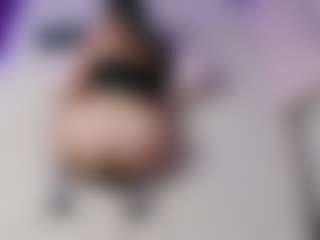 YourbabyKylie's Live Sex Cam Show