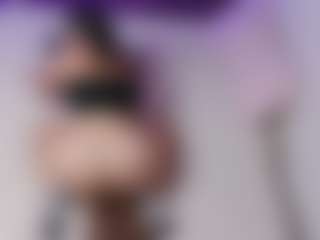 YourbabyKylie's Live Sex Cam Show