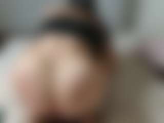 YourbabyKylie's Live Sex Cam Show