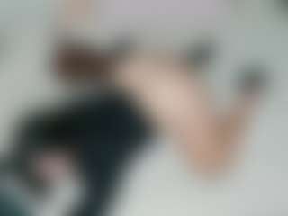 YourbabyKylie's Live Sex Cam Show