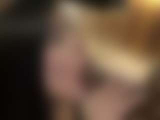 YourbabyKylie's Live Sex Cam Show