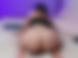 YourbabyKylie's Live Sex Cam Show