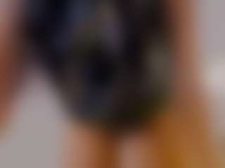 alice-fox's Live Sex Cam Show