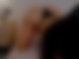 Live cam show with alice-fox - Fit on Streamer API