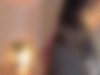 Live cam show with Kim Thompson - Slave on Soda Cam