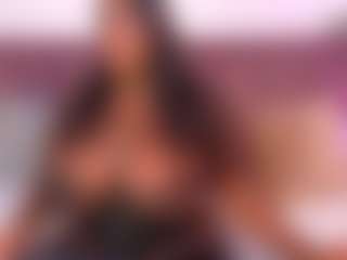 Live cam show with CheneellLorens - Ebony on Milfs Live | colombia