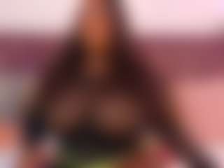 CheneellLorens's Live Sex Cam Show