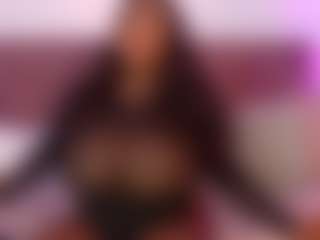 CheneellLorens's Live Sex Cam Show