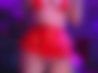 Live cam show with ambar evans - Smoking on friskycurves.com