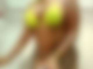 Live cam show with saamytits - MILF on Camsoda