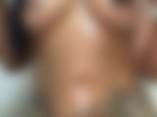 saamytits's Live Sex Cam Show