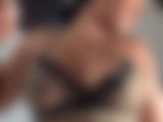 saamytits's Live Sex Cam Show