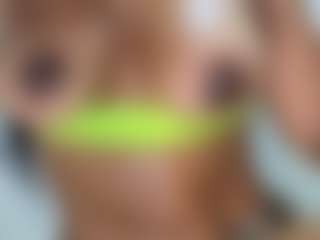saamytits's Live Sex Cam Show