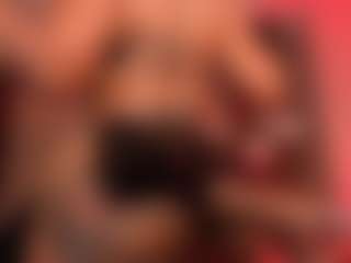 Live cam show with Saamy Tits - Black MILF on Dolls Live