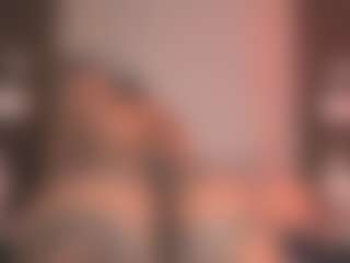 Saamy Tits's Live Sex Cam Show