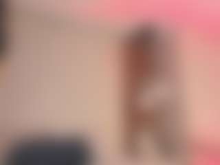 Saamy Tits's Live Sex Cam Show