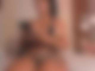 Saamy Tits's Live Sex Cam Show