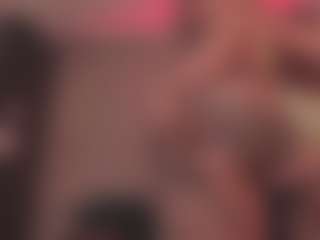 Saamy Tits's Live Sex Cam Show