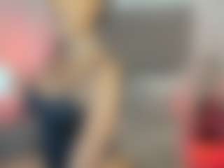 kyaraebony's Live Sex Cam Show