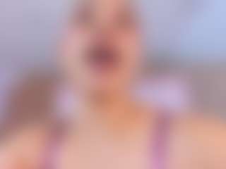Show in cam erotica live di Veronica-Garcia