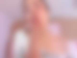 Veronica-Garcia's Live Sex Cam Show