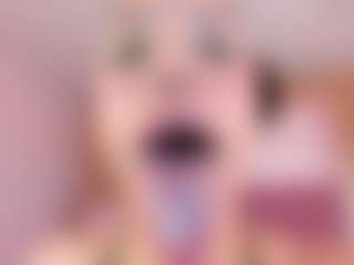 Live cam show with Veronica-Garcia - Kitchen on Camsoda