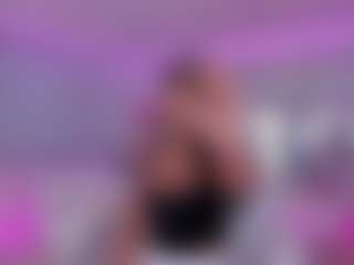 Live cam show with Miss_Diamond_ - Gagging on SpankPalCams