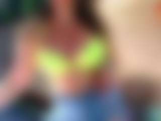 Sandra-Milano's Live Sex Cam Show