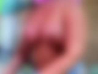Sandra-Milano's Live Sex Cam Show