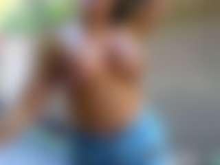 Sandra-Milano's Live Sex Cam Show