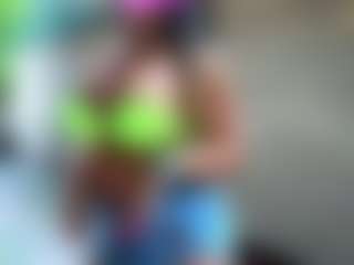 Sandra-Milano's Live Sex Cam Show