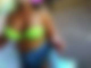 Sandra-Milano's Live Sex Cam Show