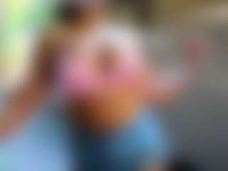 Sandra-Milano's Live Sex Cam Show