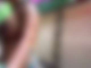 Sandra-Milano's Live Sex Cam Show