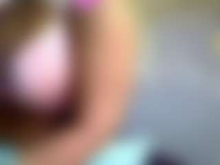 Sandra-Milano's Live Sex Cam Show