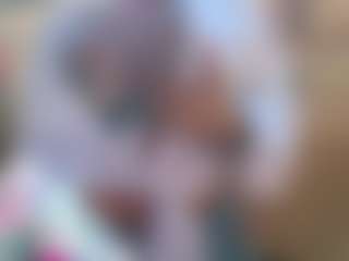 Sandra-Milano's Live Sex Cam Show