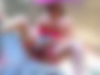Sandra-Milano's Live Sex Cam Show