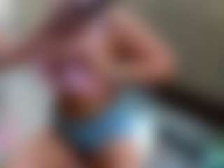 Sandra-Milano's Live Sex Cam Show