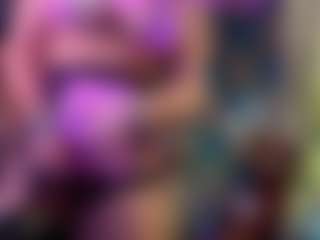 Sandra-Milano's Live Sex Cam Show