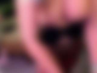Sandra-Milano's Live Sex Cam Show