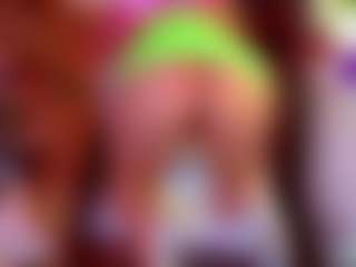 Sandra-Milano's Live Sex Cam Show